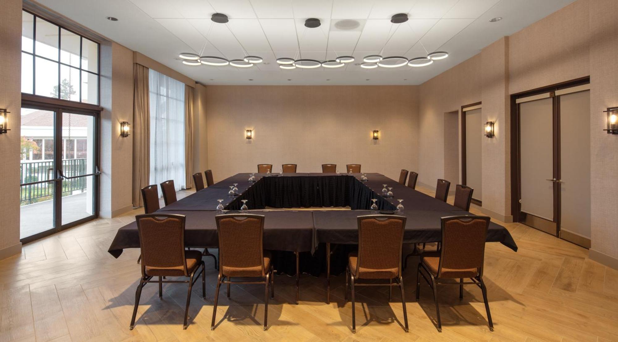 Hotel Doubletree By Hilton Sacramento Esterno foto