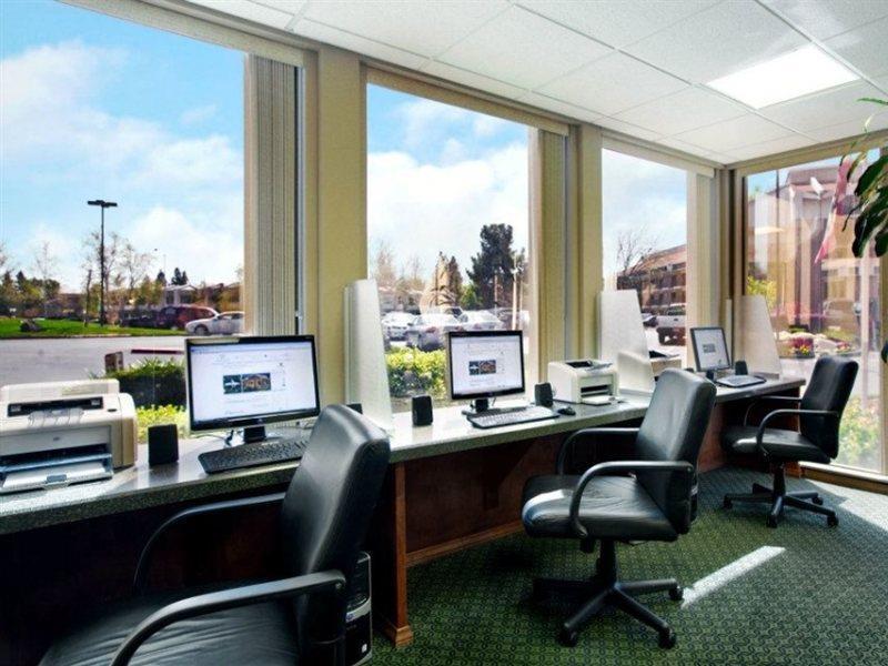 Hotel Doubletree By Hilton Sacramento Esterno foto